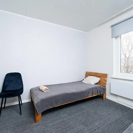 5 - Spacious 2br Apartment, Access, Near Old Town Appartamento
