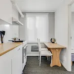 Apartamento Apartment 5 - Spacious 2Br Apartment, City Access, Near Old Town